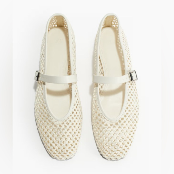 H&M Shoes - H&M woven Maryjane woven flats